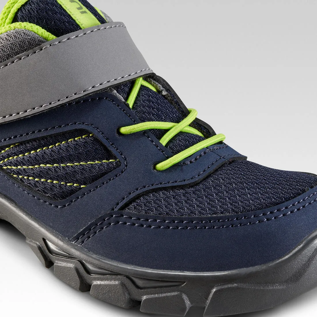 Kids' Velcro Hiking Shoes  NH100 - 24 to 34